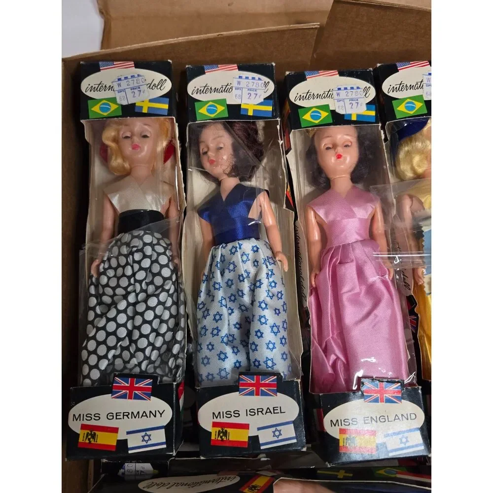 Intercontinental Miss World Vintage 1960s International Doll 12pc Lot